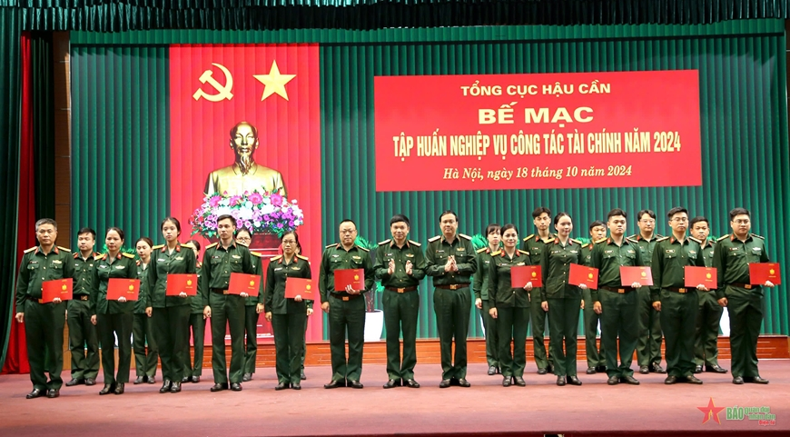 Tổng cục Hậu cần tổ chức bế mạc lớp tập huấn nghiệp vụ công tác tài chính năm 2024